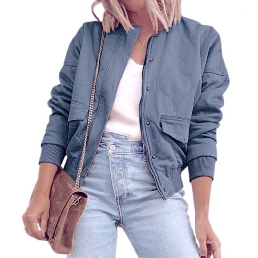 NWT. Universal Thread Blue Bomber Jacket. Plus Size XXL